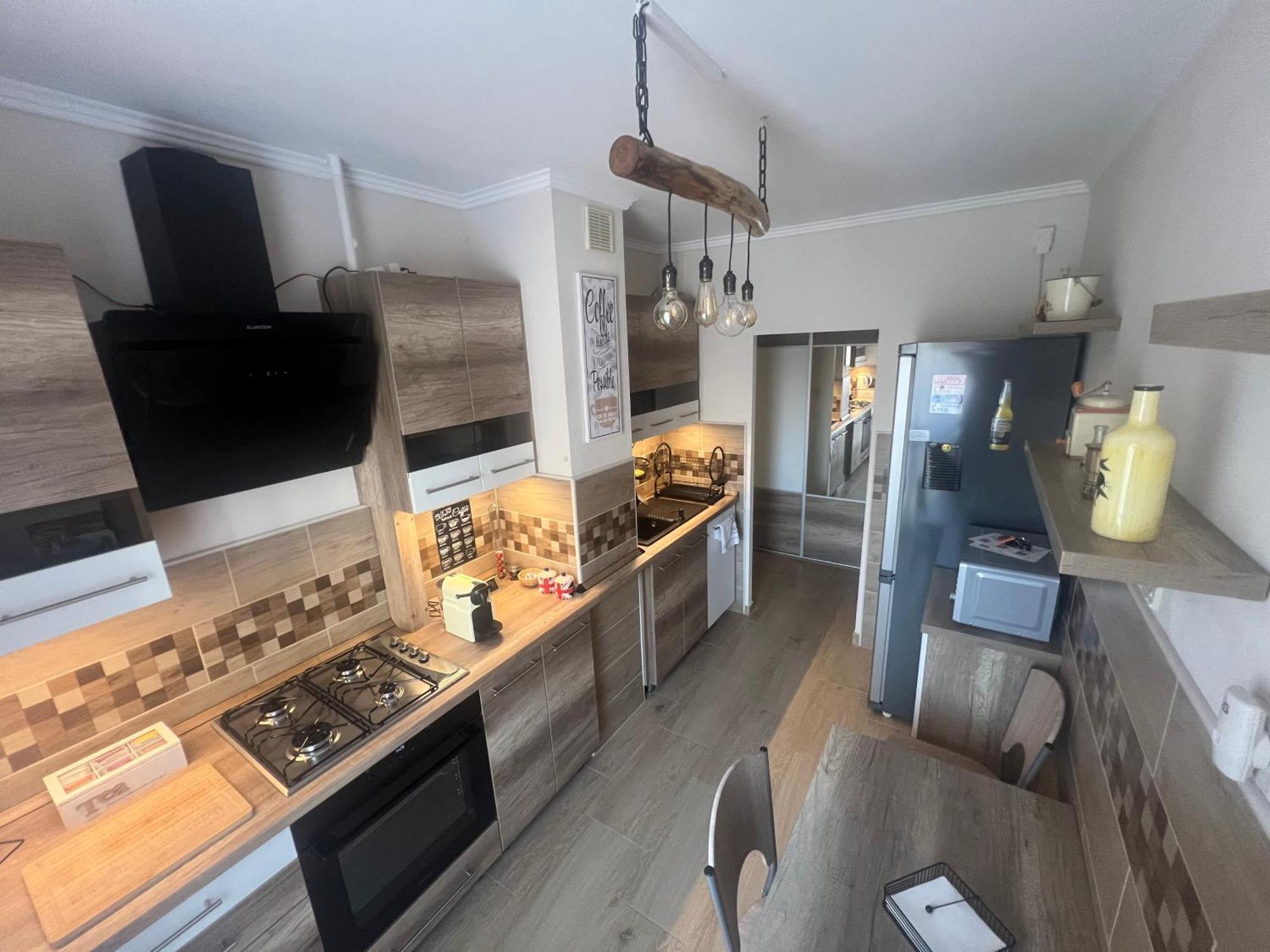 Kaposvár Centrum Apartman מראה חיצוני תמונה